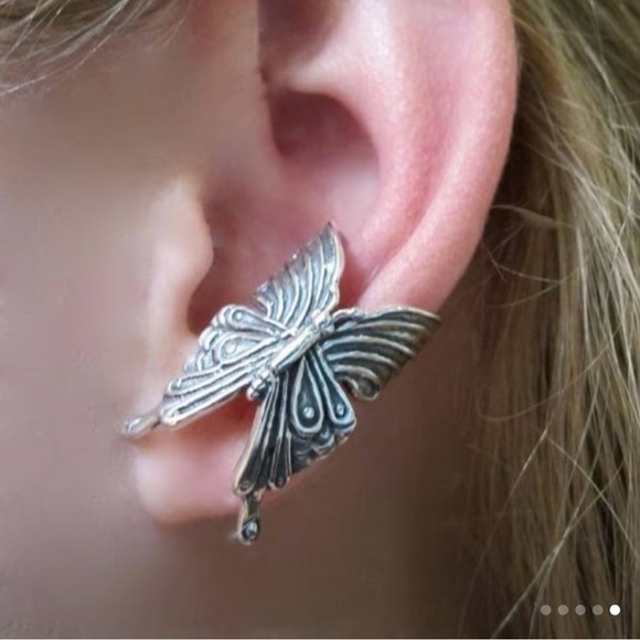 Jewelry - Elegant Silver Butterfly Ear Cuff